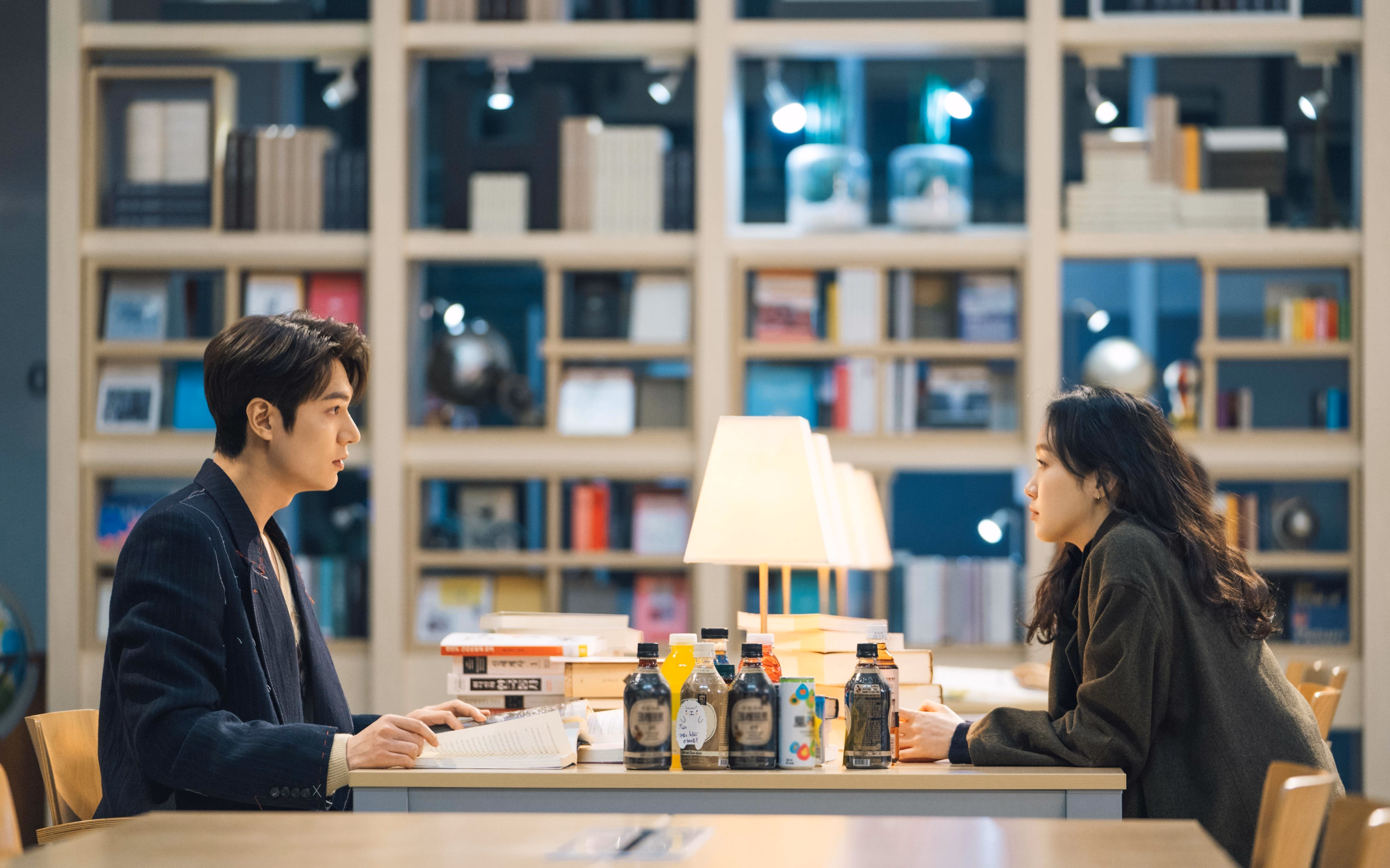 米兰体育官网-西甲决战时刻：明星日韩显神威！，西甲经典比赛